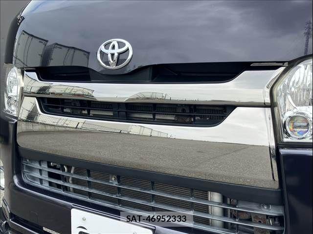 Toyota HIACE VAN 2016-11 8872295-26