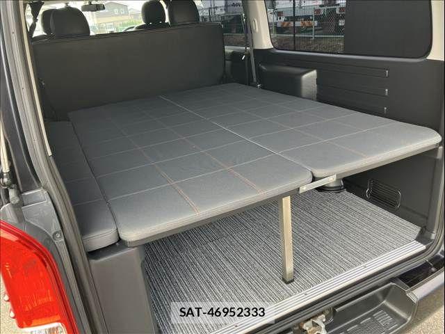 Toyota HIACE VAN 2016-11 8872295-2
