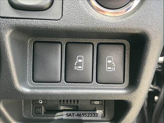 Toyota HIACE VAN 2016-11 8872295-3