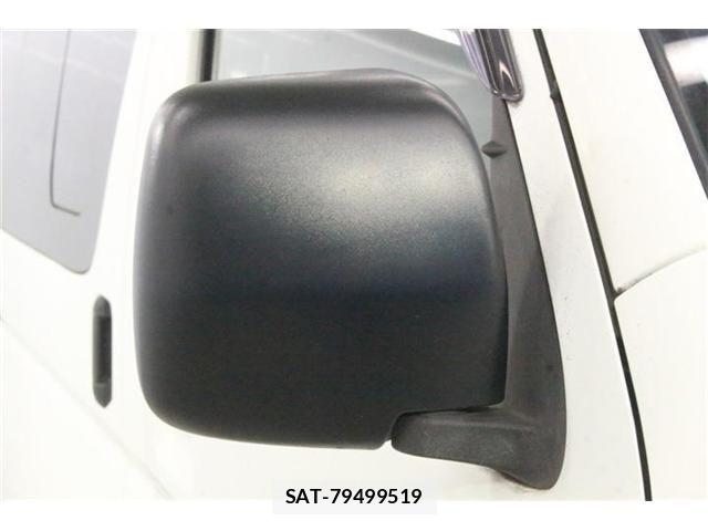 Toyota HIACE VAN 2018-08 8872300-9