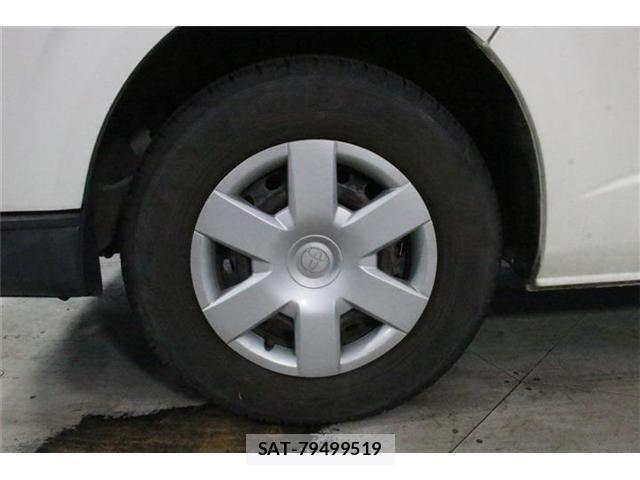 Toyota HIACE VAN 2018-08 8872300-21