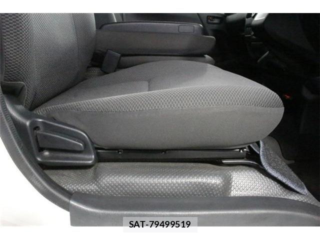 Toyota HIACE VAN 2018-08 8872300-25