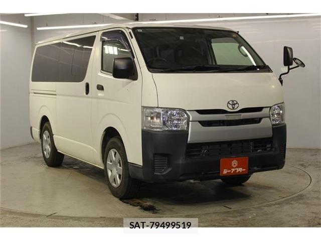 Toyota HIACE VAN 2018-08 8872300-2