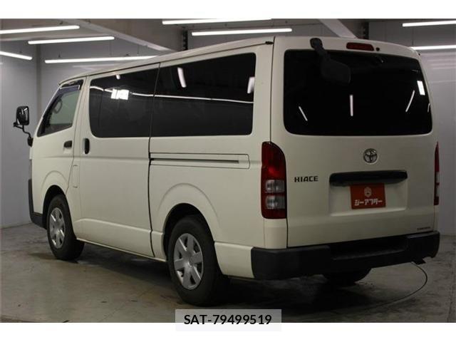 Toyota HIACE VAN 2018-08 8872300-6