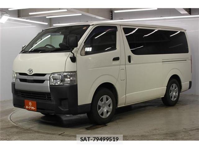 Toyota HIACE VAN 2018-08 8872300-8