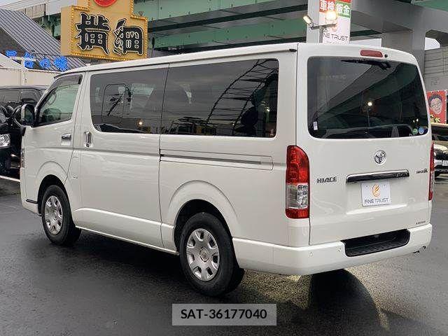 Toyota HIACE VAN 2021-12 8872296-19