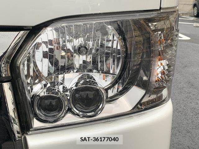 Toyota HIACE VAN 2021-12 8872296-22