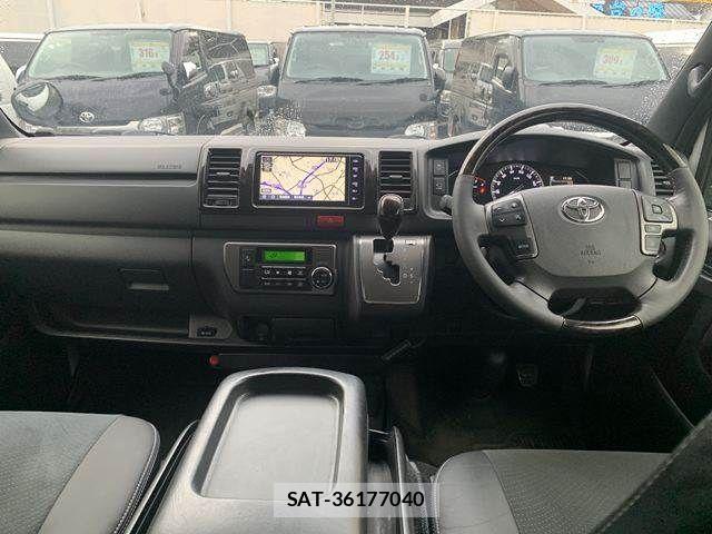 Toyota HIACE VAN 2021-12 8872296-2