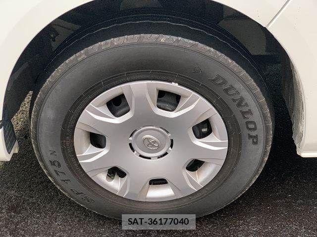 Toyota HIACE VAN 2021-12 8872296-29