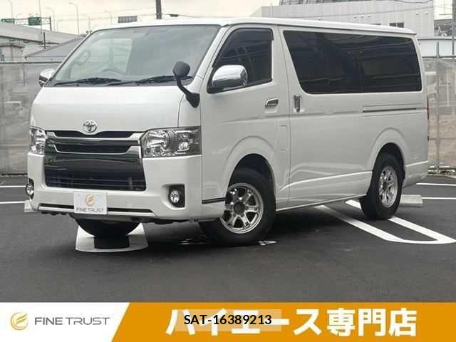 Toyota HIACE VAN 2017-04 8872293-0
