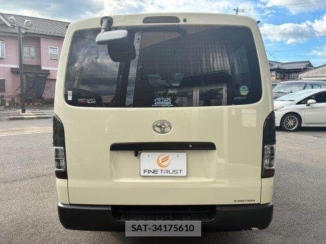 Toyota HIACE VAN 2020-07 8872294-22