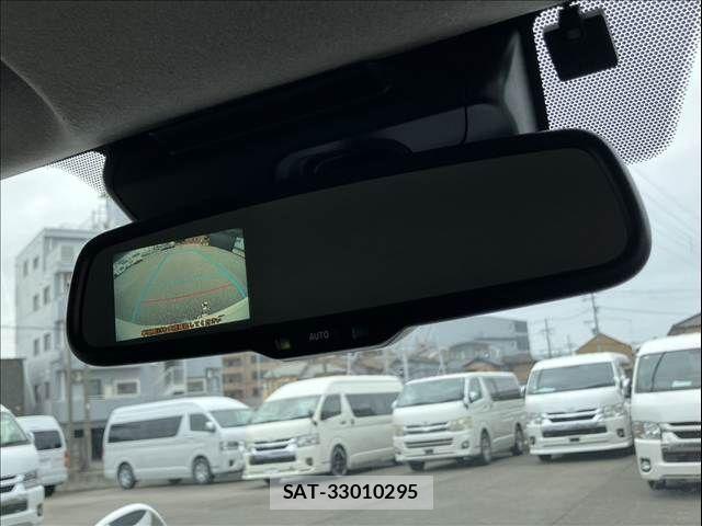Toyota HIACE VAN 2018-02 8872298-12