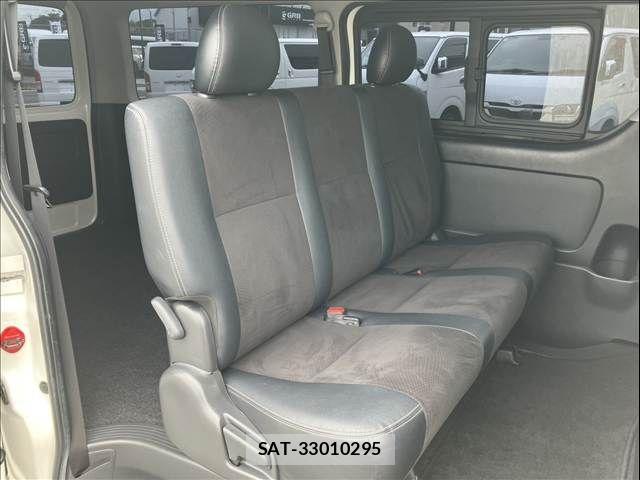Toyota HIACE VAN 2018-02 8872298-14