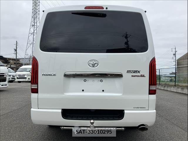 Toyota HIACE VAN 2018-02 8872298-17