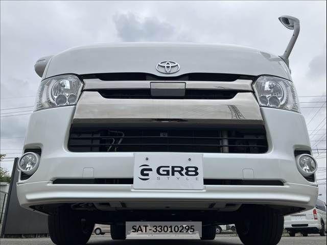 Toyota HIACE VAN 2018-02 8872298-29