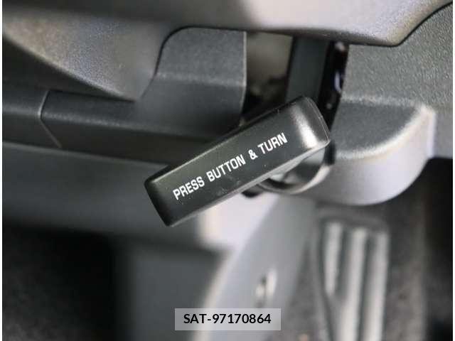 Toyota HIACE VAN 2025-10 8882651-9