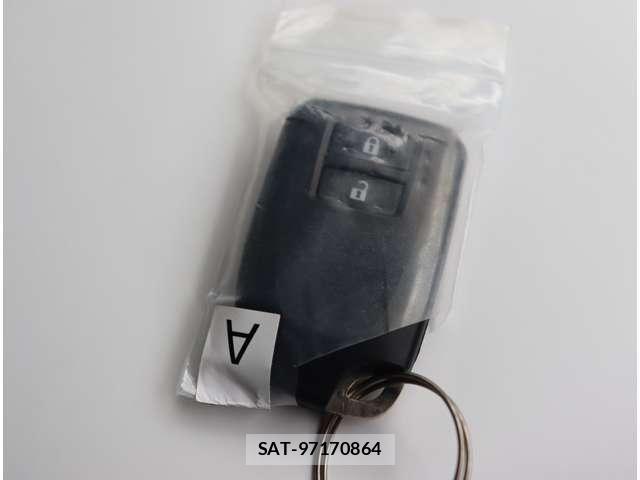 Toyota HIACE VAN 2025-10 8882651-11