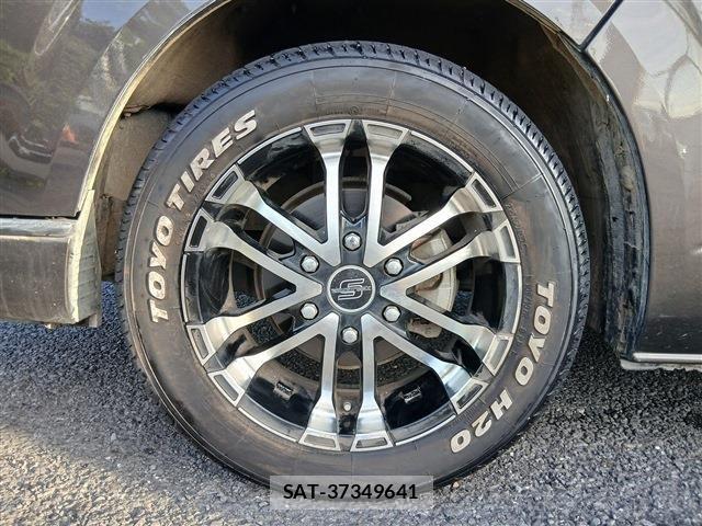 Toyota HIACE VAN 2019-03 8882655-20