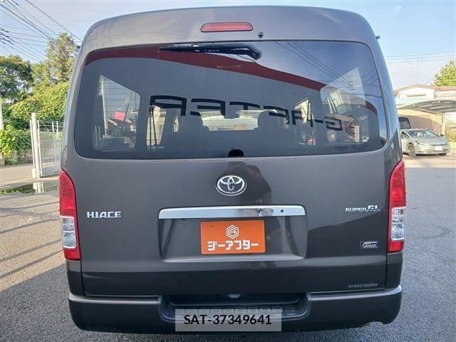 Toyota HIACE VAN 2019-03 8882655-5