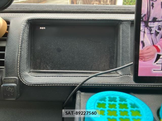 Toyota HIACE VAN 2011-01 8882666-23