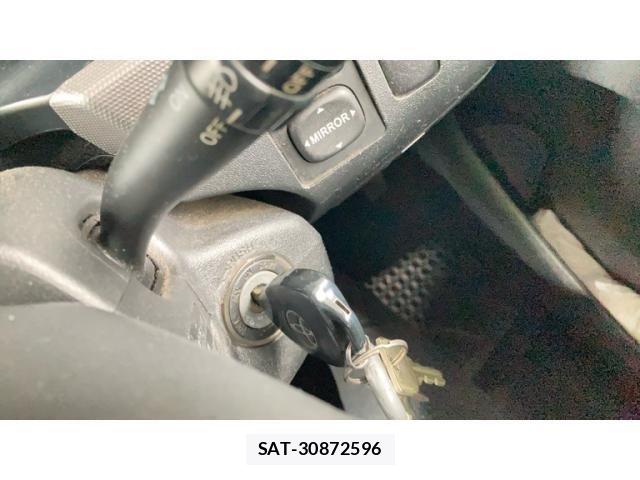 Toyota HIACE VAN 2009-12 8882667-17