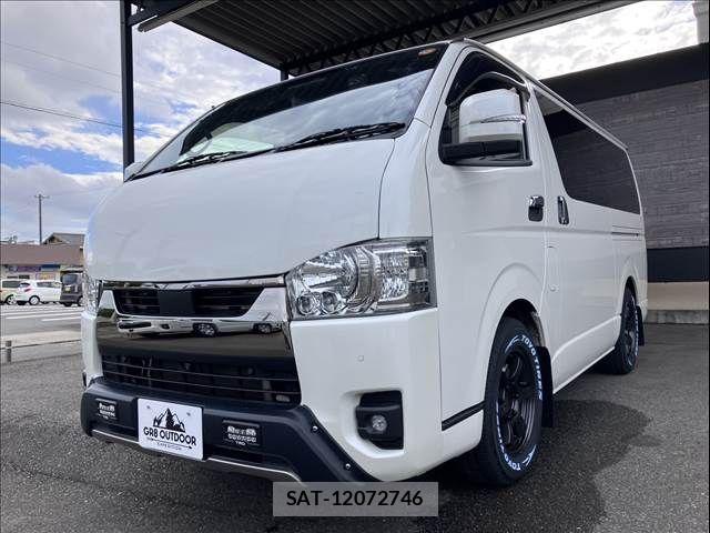 Toyota HIACE VAN 2024-03 8882648-11