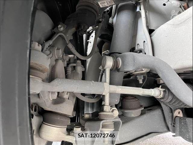 Toyota HIACE VAN 2024-03 8882648-22