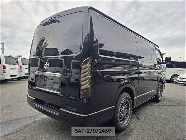 Toyota HIACE VAN 2023-02 8882653-14