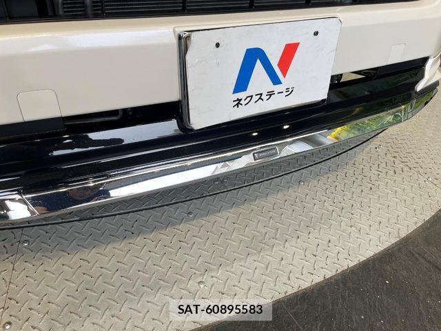 Toyota HIACE VAN 2025-04 8882646-2