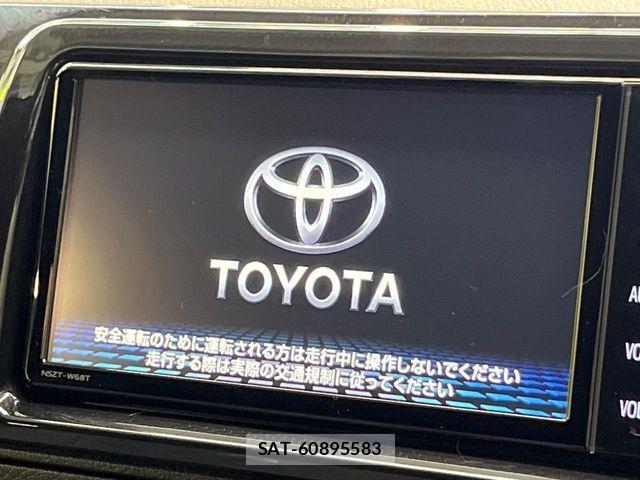 Toyota HIACE VAN 2025-04 8882646-3