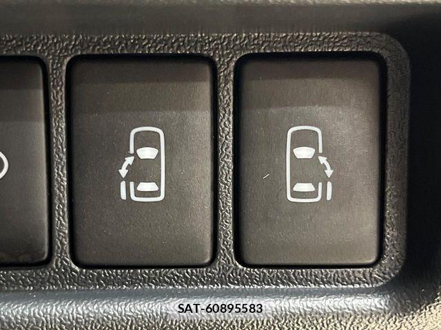 Toyota HIACE VAN 2025-04 8882646-5