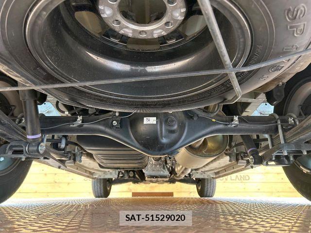 Toyota HIACE VAN 2025-05 8882652-18