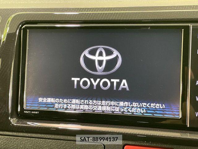 Toyota HIACE VAN 2025-03 8882647-2