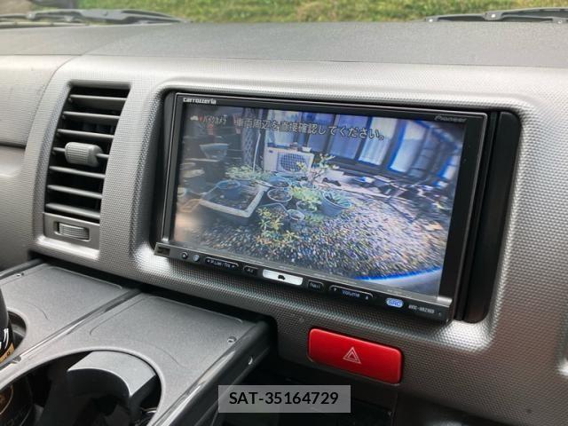 Toyota HIACE VAN 2011-06 8882668-20