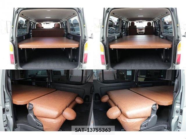 Toyota HIACE VAN 2024-01 8882643-18
