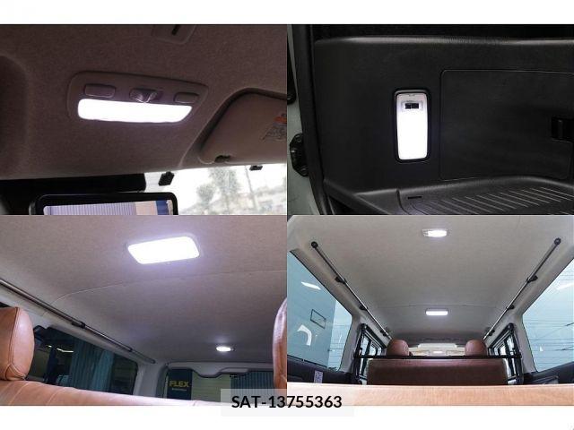 Toyota HIACE VAN 2024-01 8882643-19