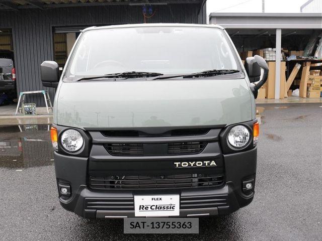 Toyota HIACE VAN 2024-01 8882643-4