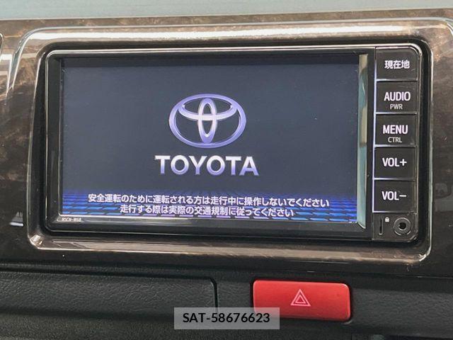Toyota HIACE VAN 2023-02 8882657-2