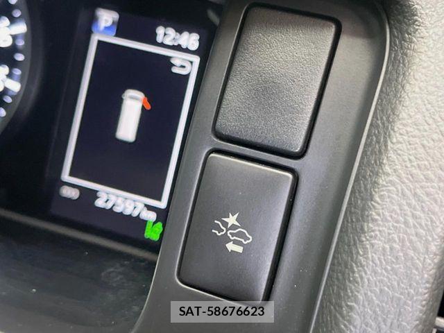 Toyota HIACE VAN 2023-02 8882657-4