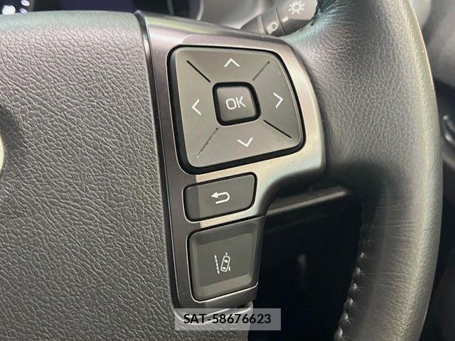 Toyota HIACE VAN 2023-02 8882657-5