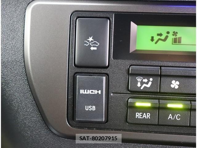 Toyota HIACE VAN 2021-10 8882654-13