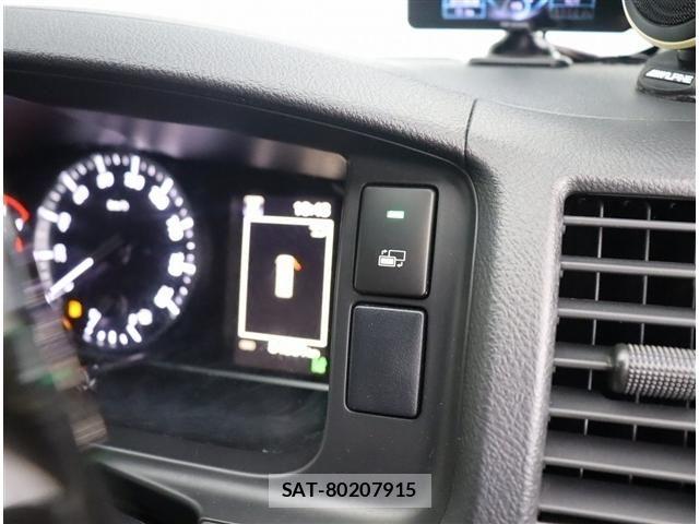 Toyota HIACE VAN 2021-10 8882654-19
