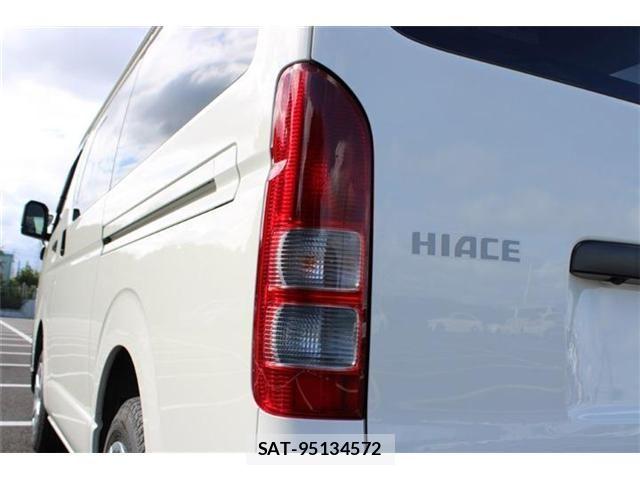 Toyota HIACE VAN 2025-06 8882659-19