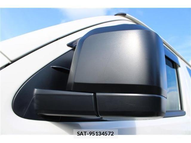 Toyota HIACE VAN 2025-06 8882659-24