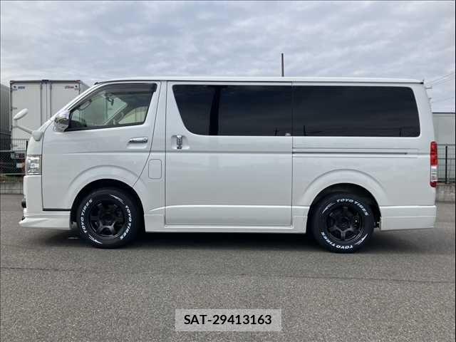 Toyota HIACE VAN 2014-01 8882662-19