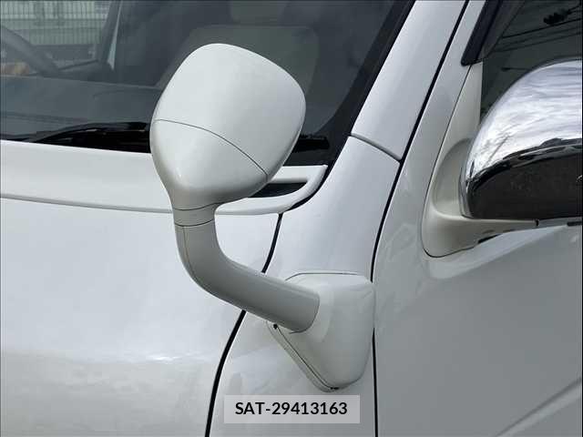 Toyota HIACE VAN 2014-01 8882662-25