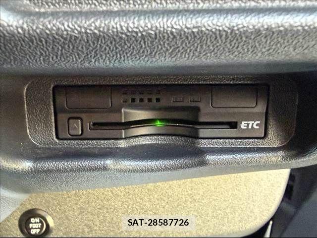 Toyota HIACE VAN 2015-07 8882663-18