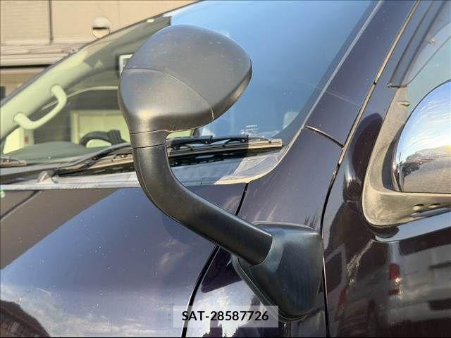 Toyota HIACE VAN 2015-07 8882663-27