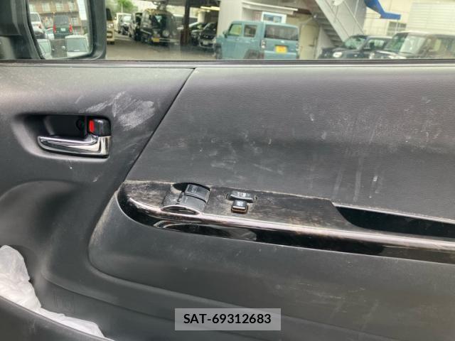 Toyota HIACE VAN 2020-10 8884498-20