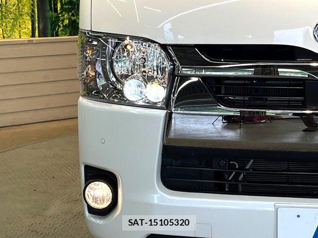 Toyota HIACE VAN 2021-10 8884496-12